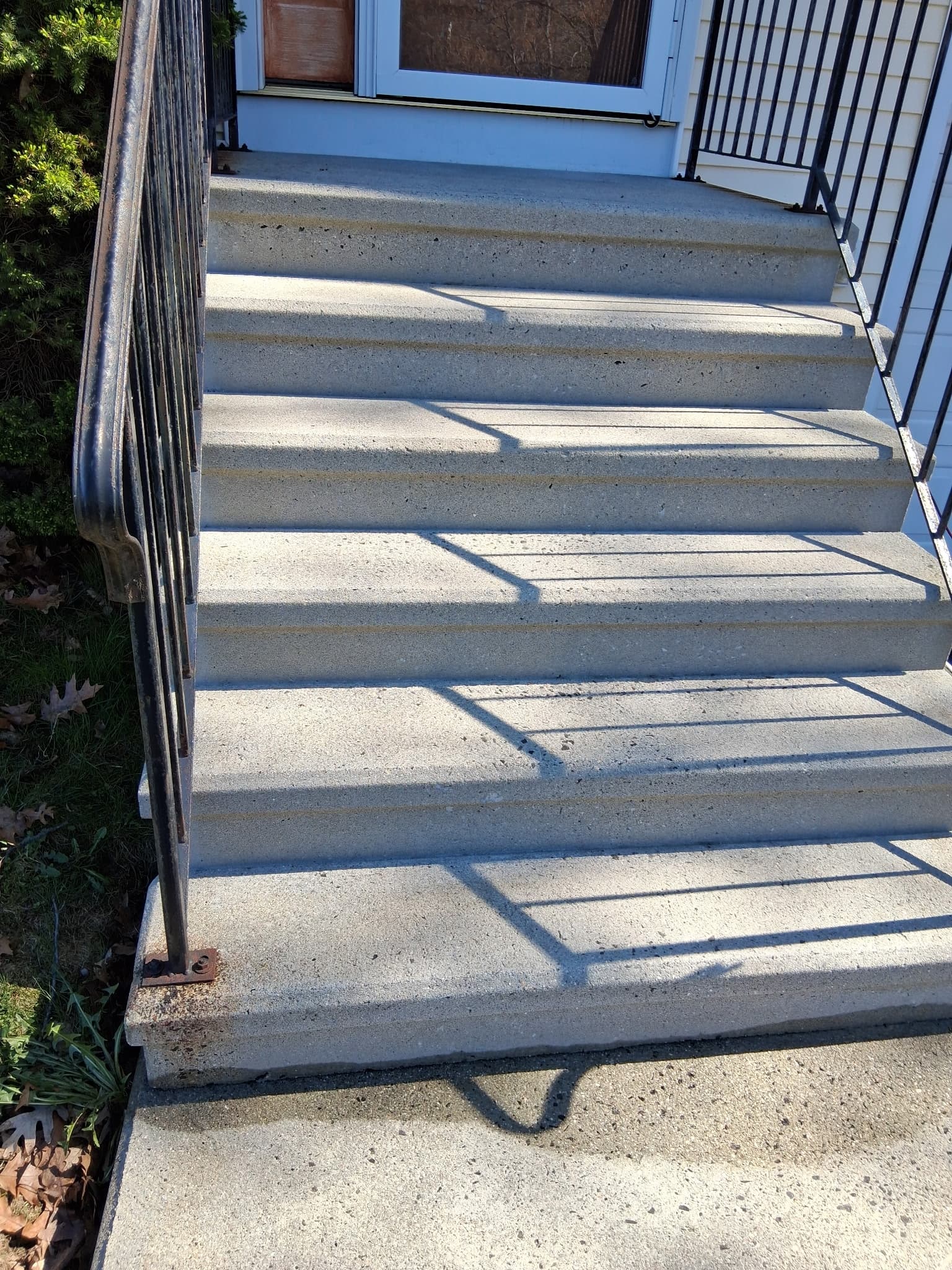 Thru Clean CT - Professional power washing